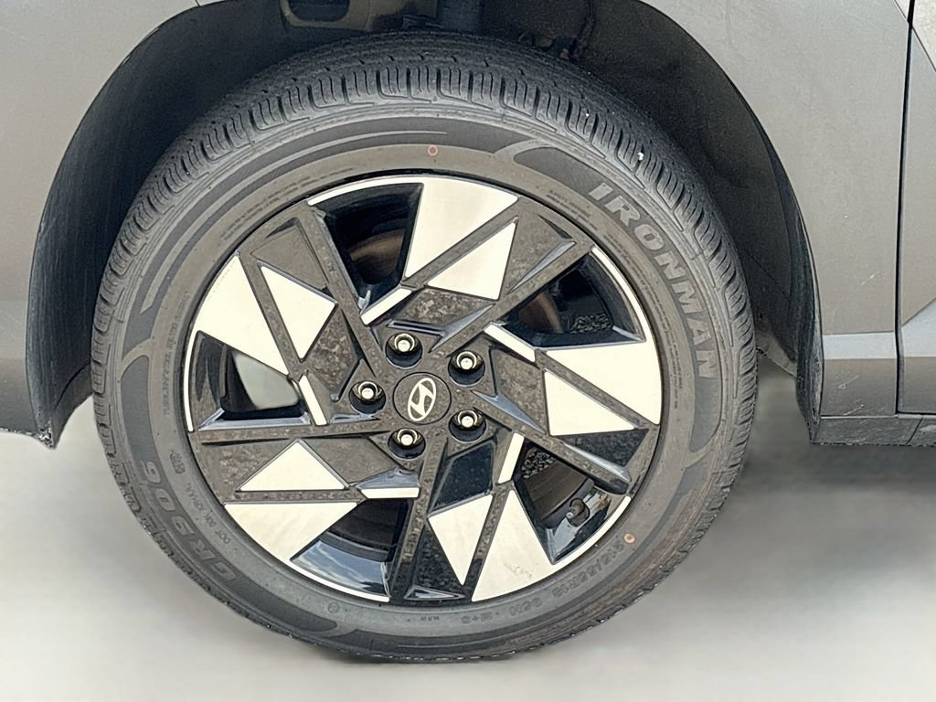 Used 2024 Hyundai Kona SEL AWD/4WD image 30