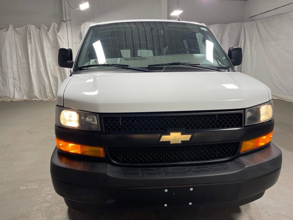 Used 2023 Chevrolet Express 3500 LS RWD video 2