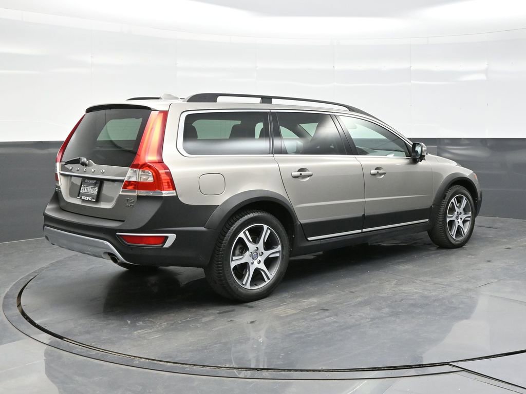 Used 2015 Volvo XC70 T6 Platinum image 7