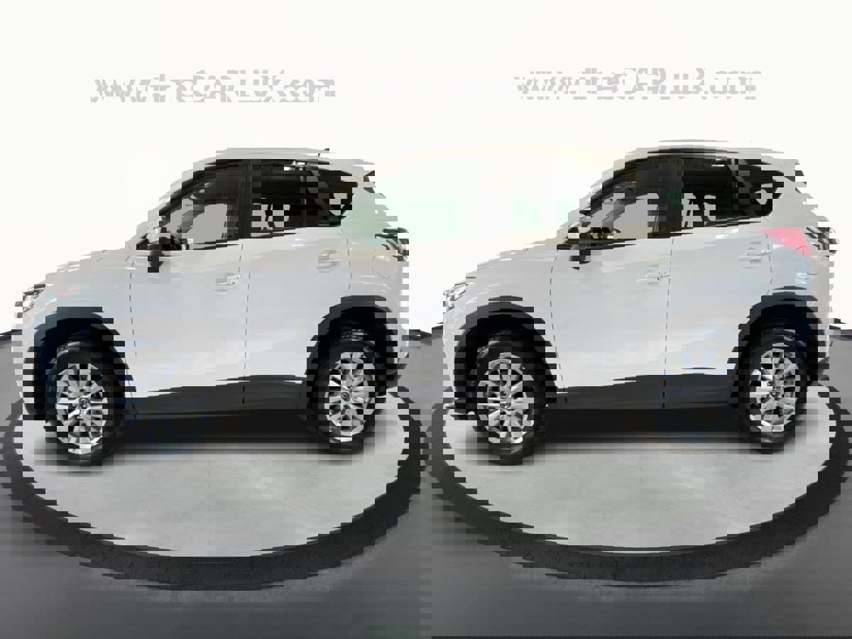 Used 2016 MAZDA CX-5 Touring image 4