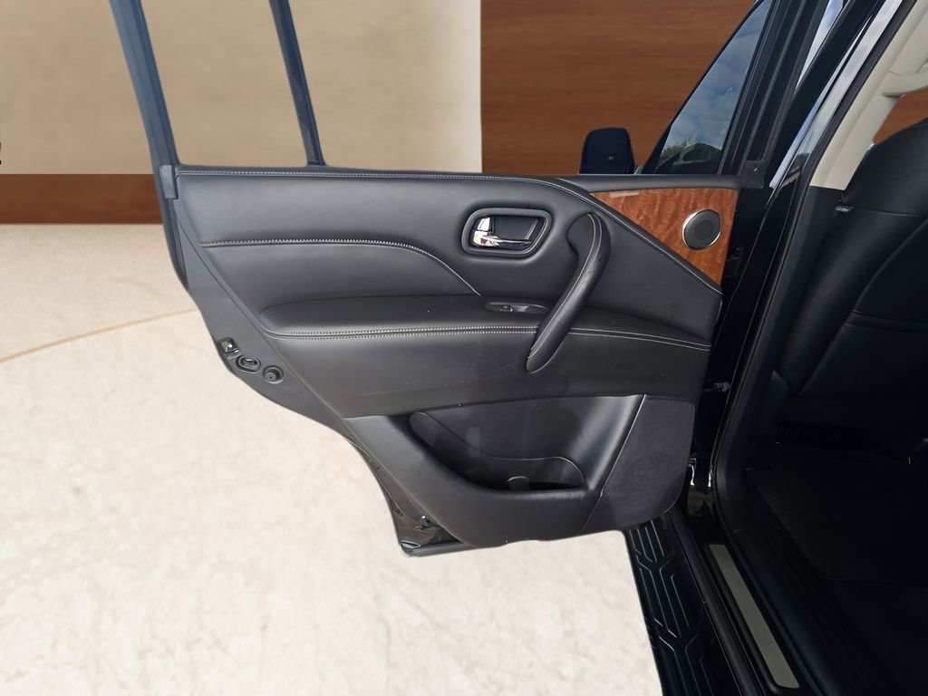 Used 2018 INFINITI QX80 2WD w/ Driver Assistance Package image 71