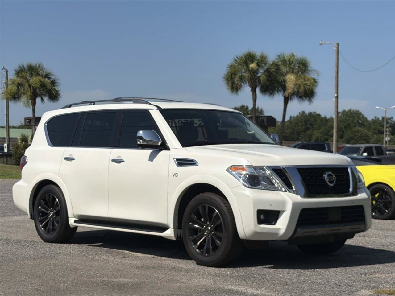 Used 2020 Nissan Armada Platinum w/ Captain's Chairs Package RWD image 8