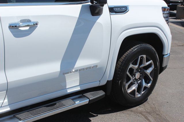 New 2026 GMC Sierra 1500 SLT w/ SLT Premium Plus Package image 14