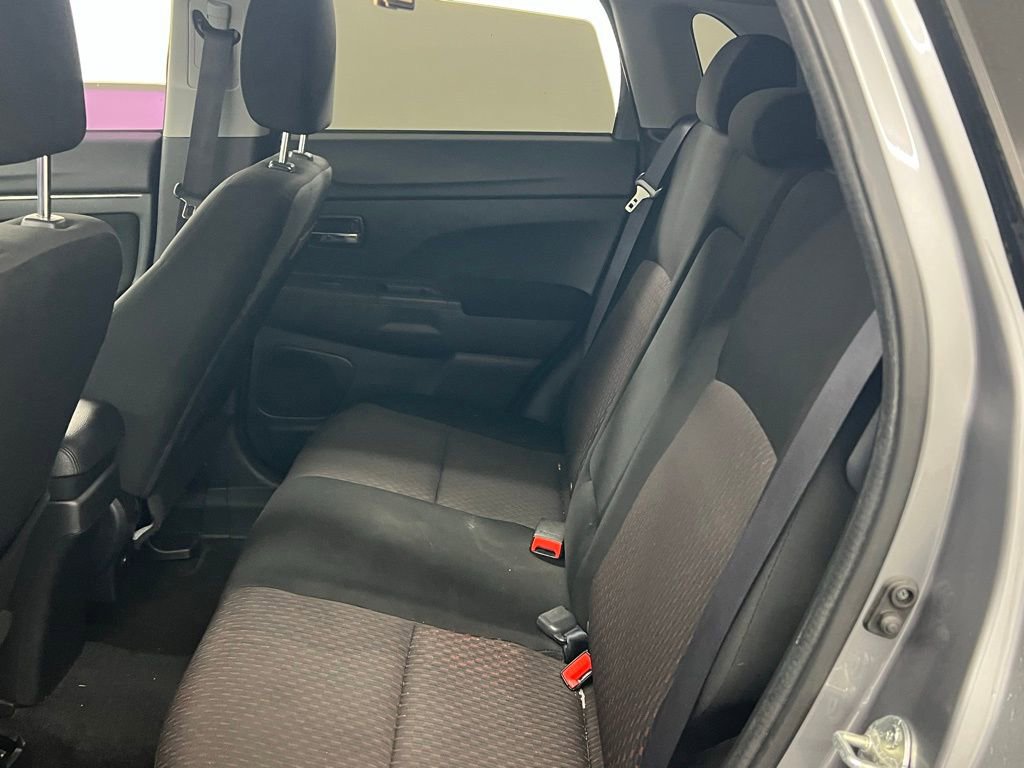 Used 2018 Mitsubishi Outlander Sport LE image 8