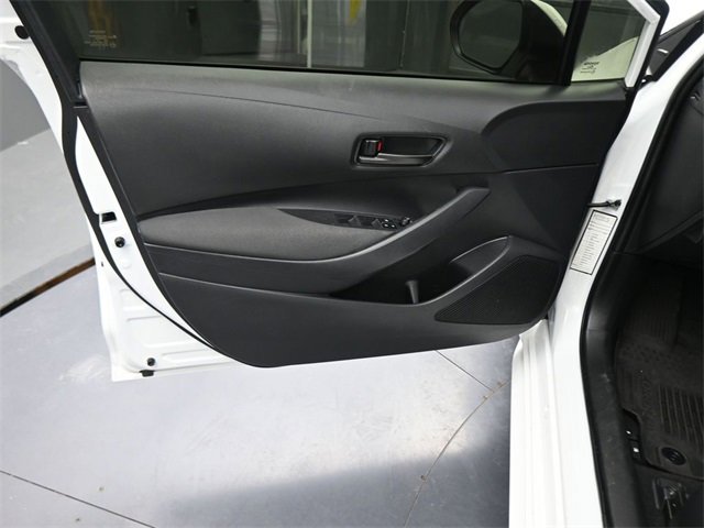 Used 2023 Toyota Corolla LE image 17