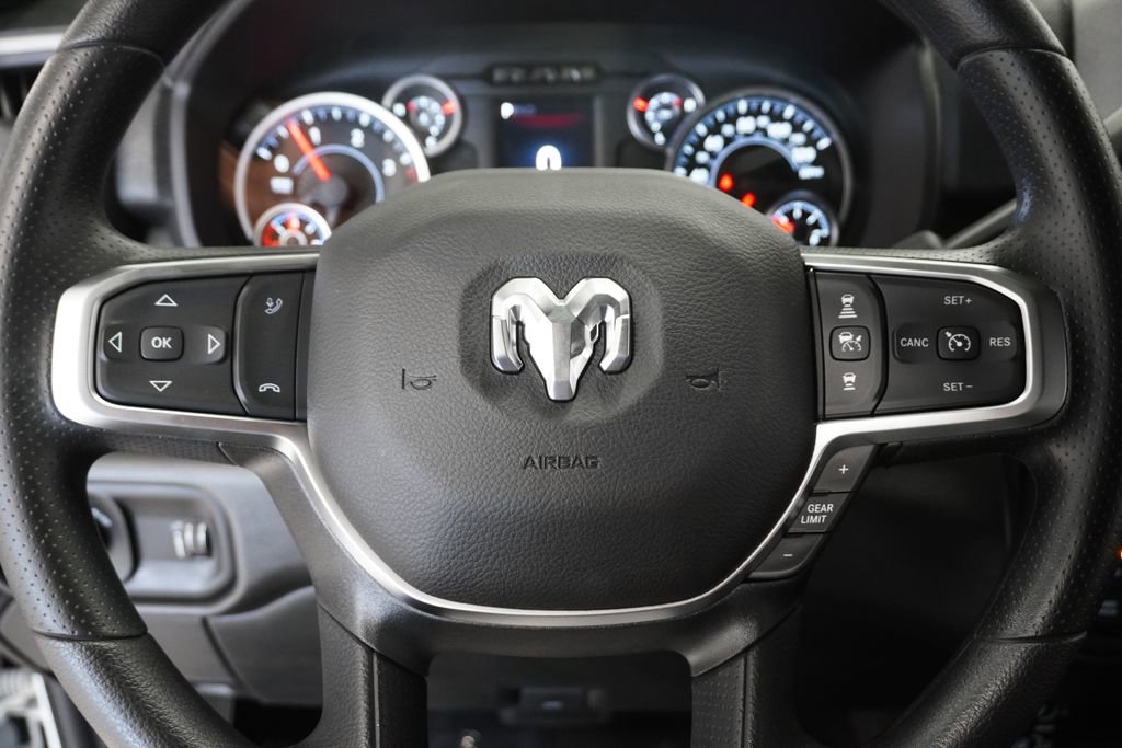 New 2026 RAM 3500 Tradesman AWD/4WD image 18