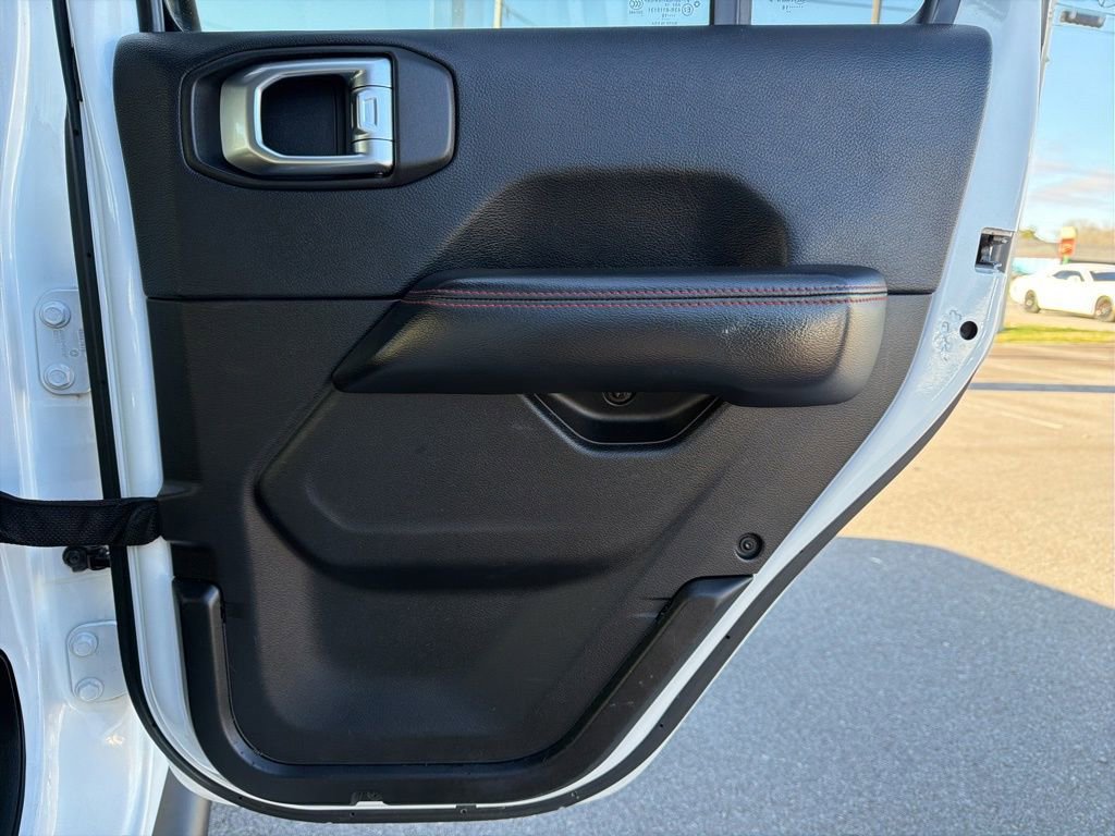 Used 2018 Jeep Wrangler Unlimited Rubicon image 21