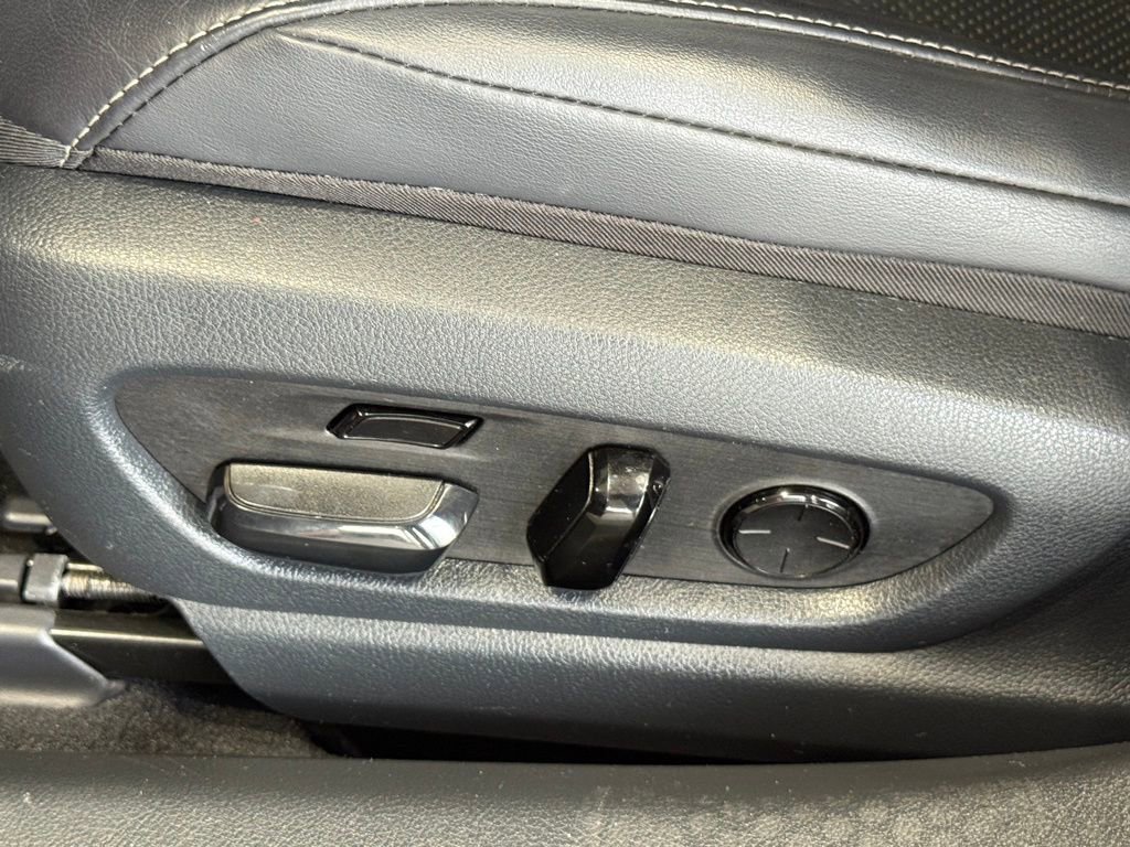 Used 2019 Lexus ES 300h 300h Luxury image 21