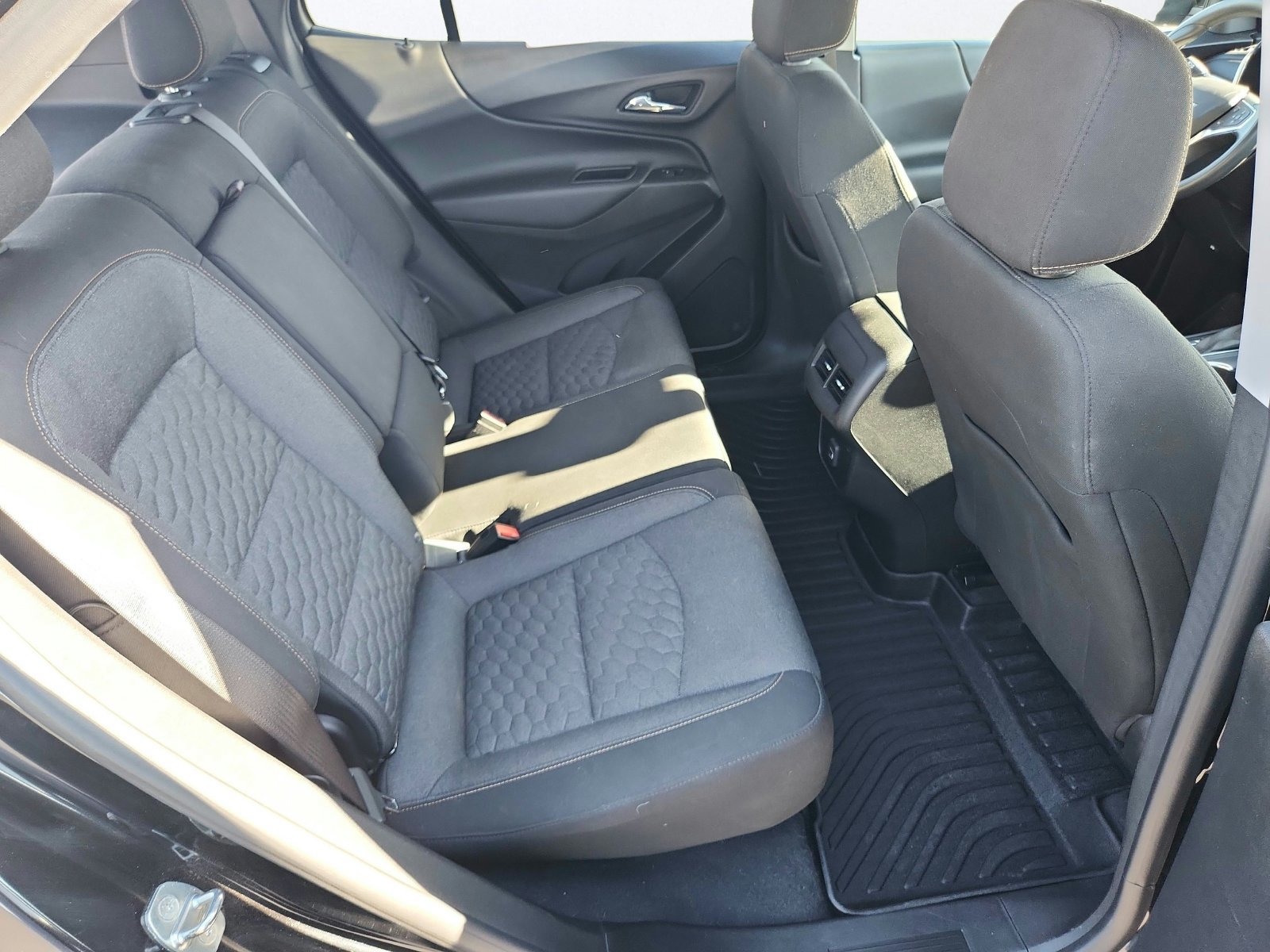 Used 2021 Chevrolet Equinox LT AWD/4WD image 26