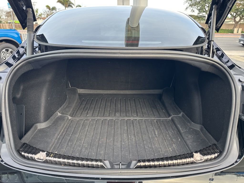 Used 2022 Tesla Model 3 Performance image 5