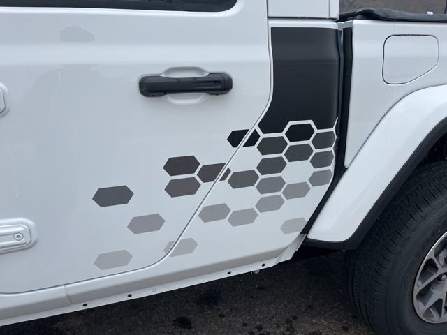 New 2026 Jeep Gladiator Sport image 11