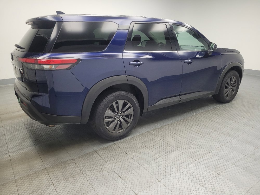 Used 2022 Nissan Pathfinder S image 10