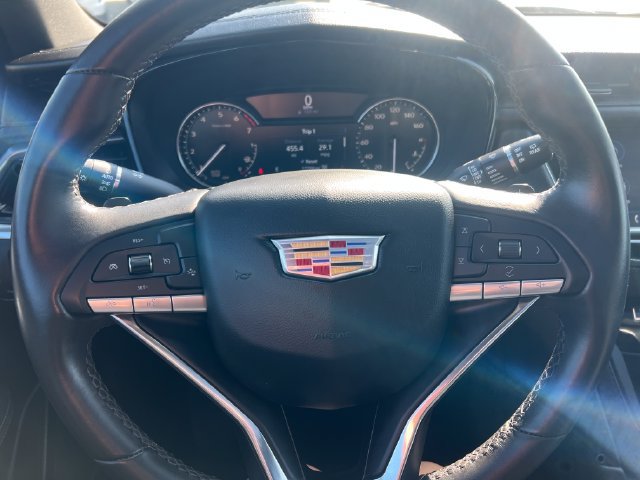 Used 2024 Cadillac XT6 Luxury w/ LPO, Floor Liner Package AWD/4WD image 31