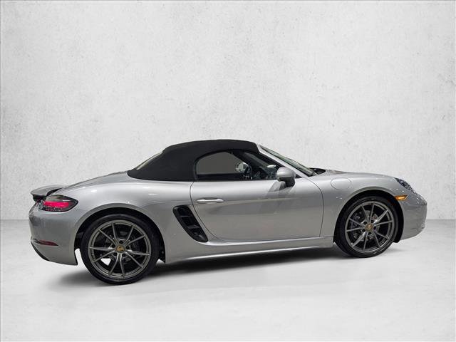 Used 2021 Porsche 718 Boxster image 4