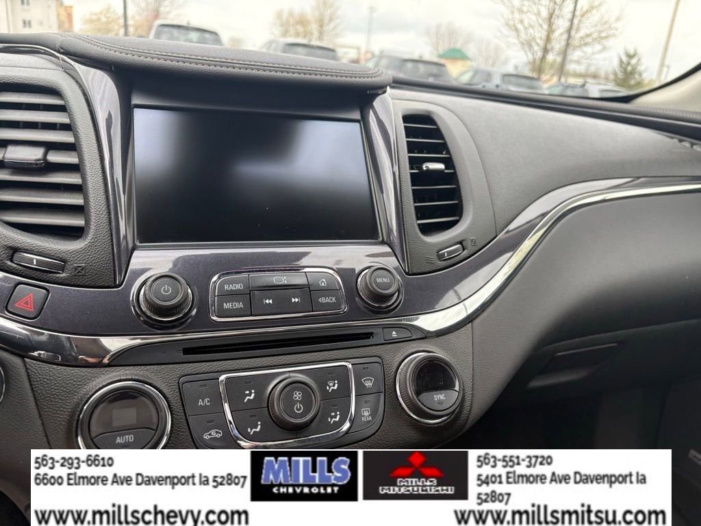 Used 2017 Chevrolet Impala Premier w/ Enhanced Convenience Package image 17