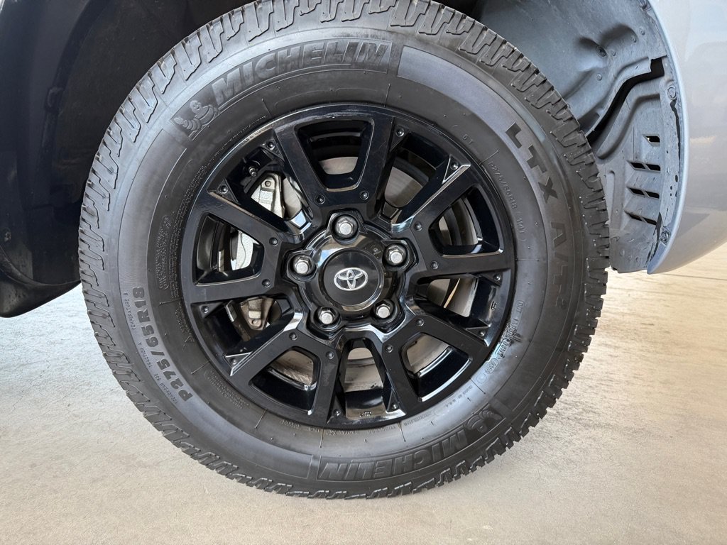Used 2018 Toyota Sequoia Limited w/ Safety & Convenience Package AWD/4WD image 61