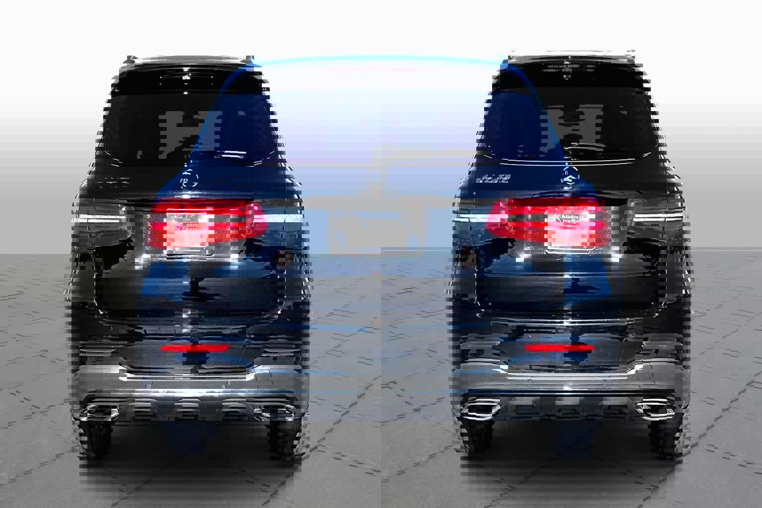 Used 2019 Mercedes-Benz GLC 300 image 4