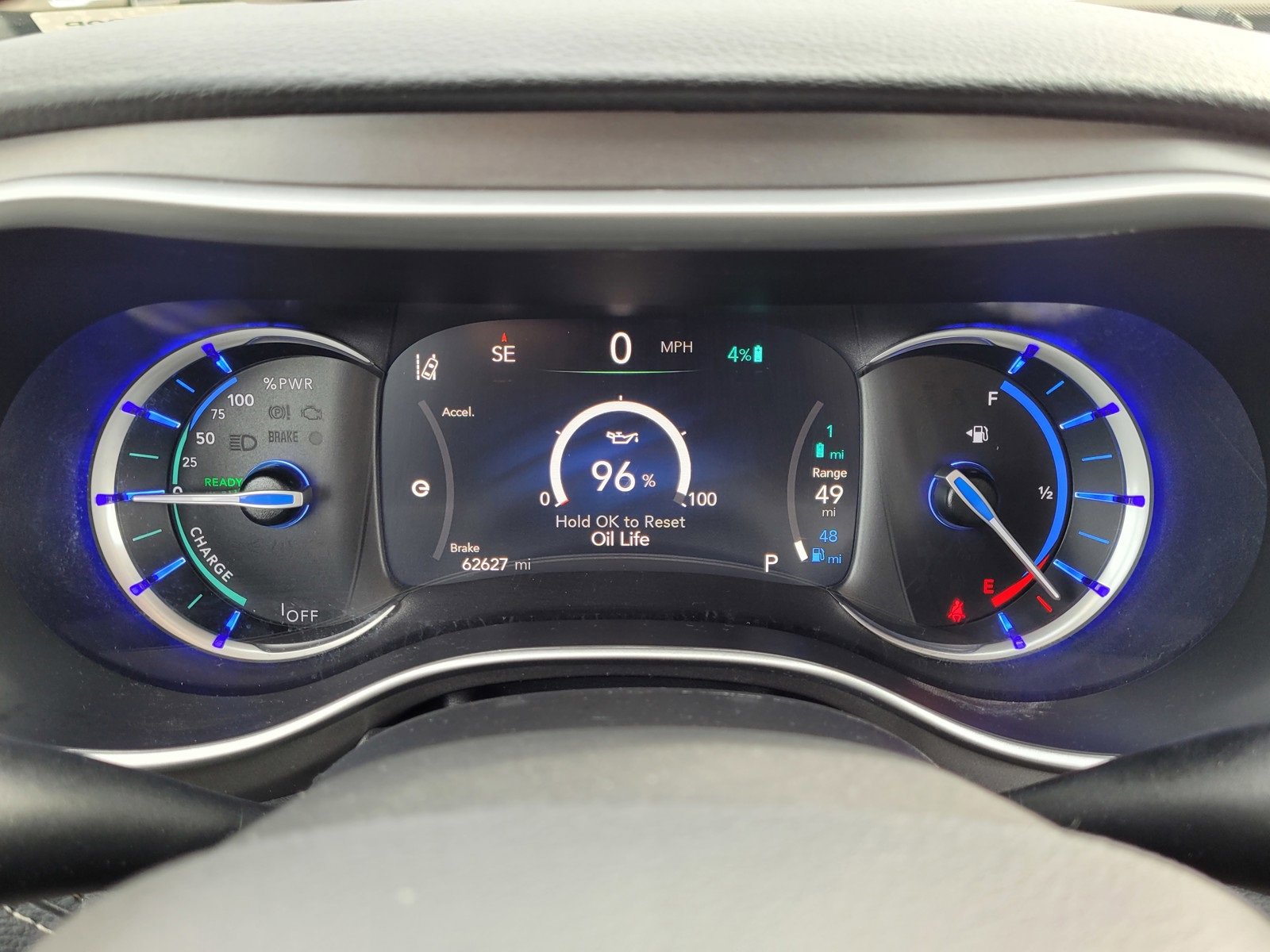 Used 2023 Chrysler Pacifica Touring-L image 23