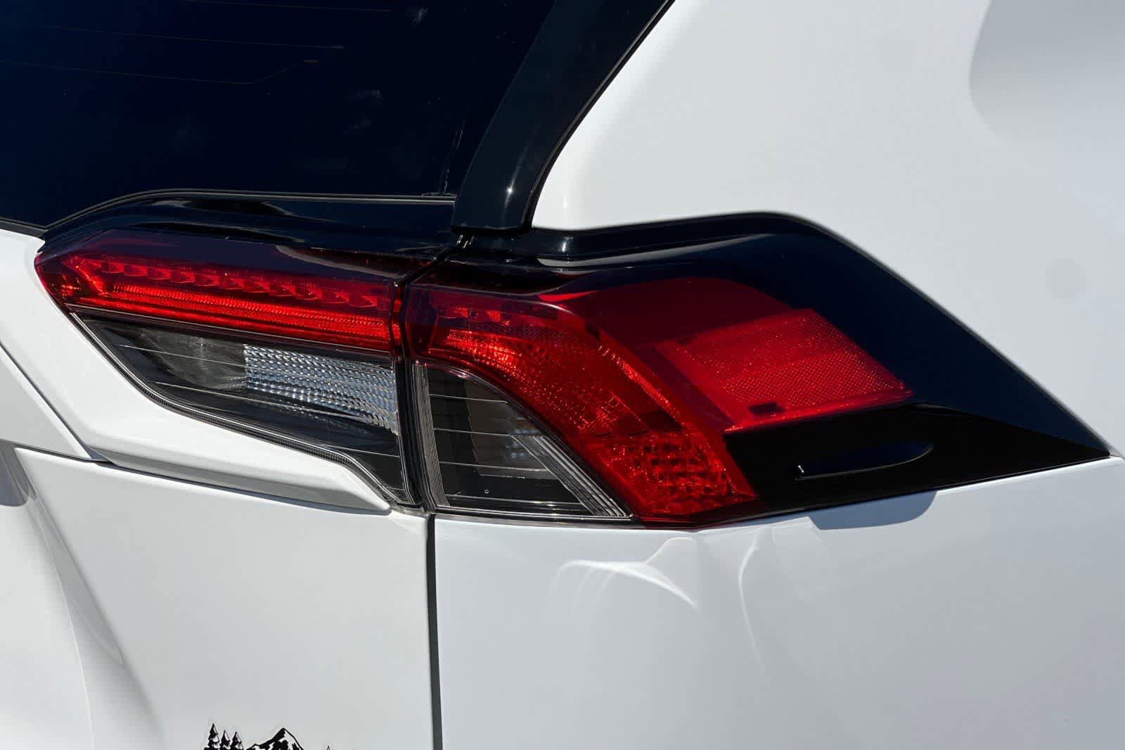 Used 2023 Toyota RAV4 AWD Hybrid image 35