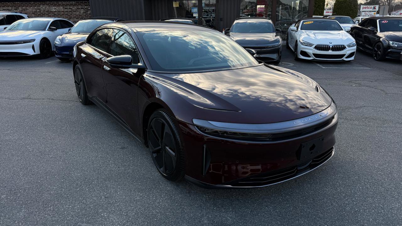 Used 2024 Lucid Air Touring image 15