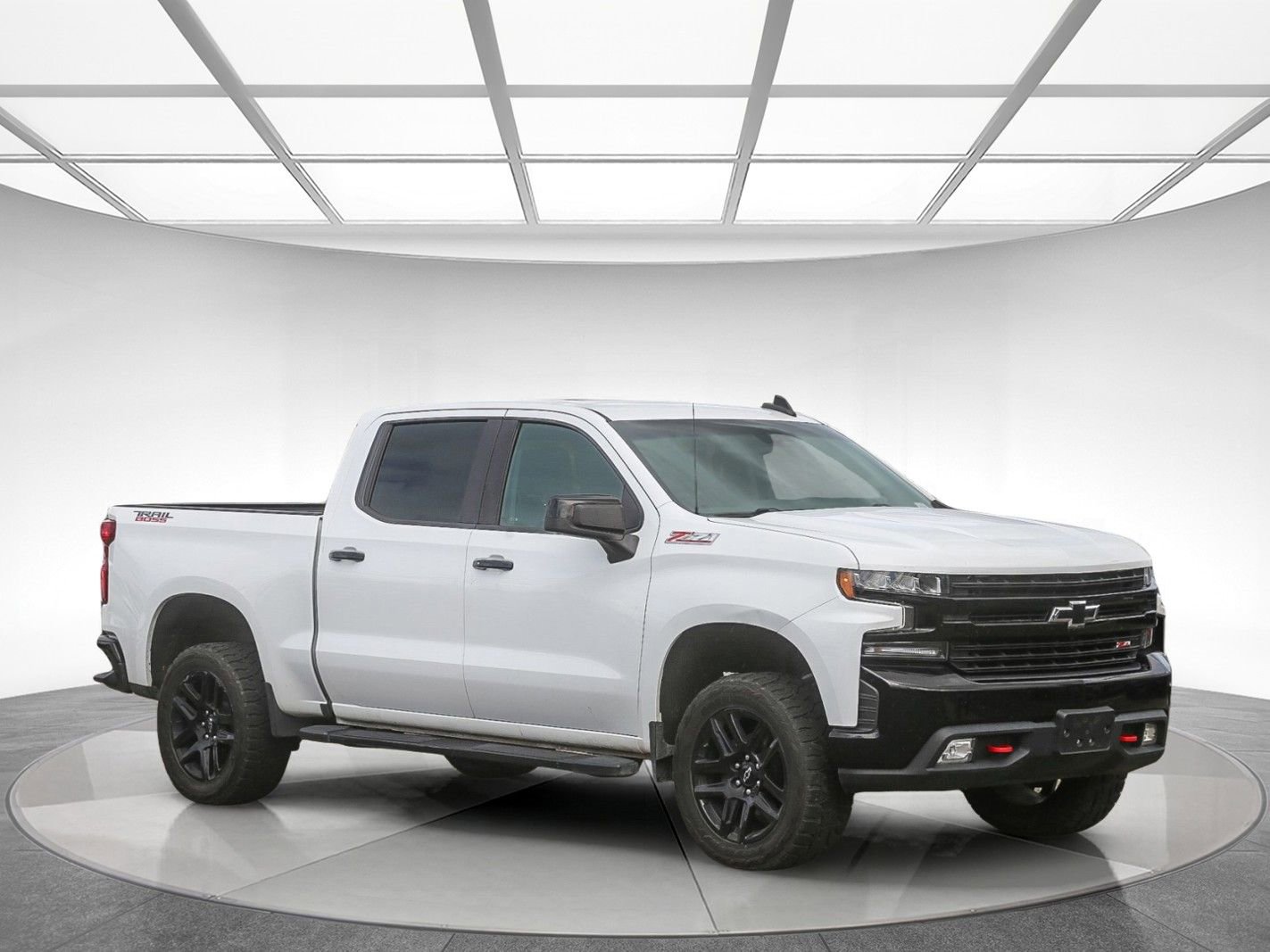 Used 2021 Chevrolet Silverado 1500 LT Trail Boss w/ Bed Protection Package image 4