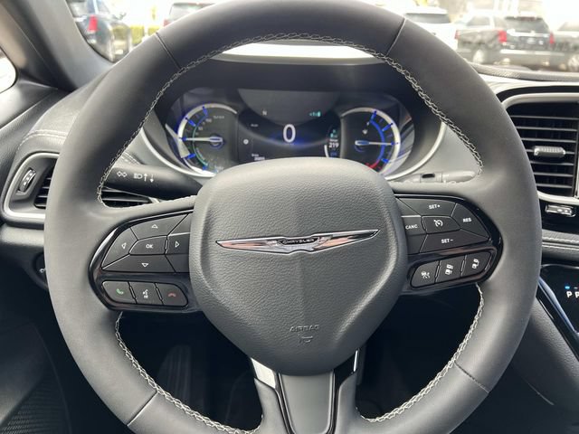 Used 2022 Chrysler Pacifica Touring-L w/ S Appearance Package FWD image 19