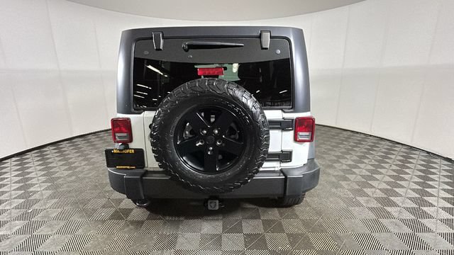 Used 2017 Jeep Wrangler Unlimited Sport AWD/4WD image 3