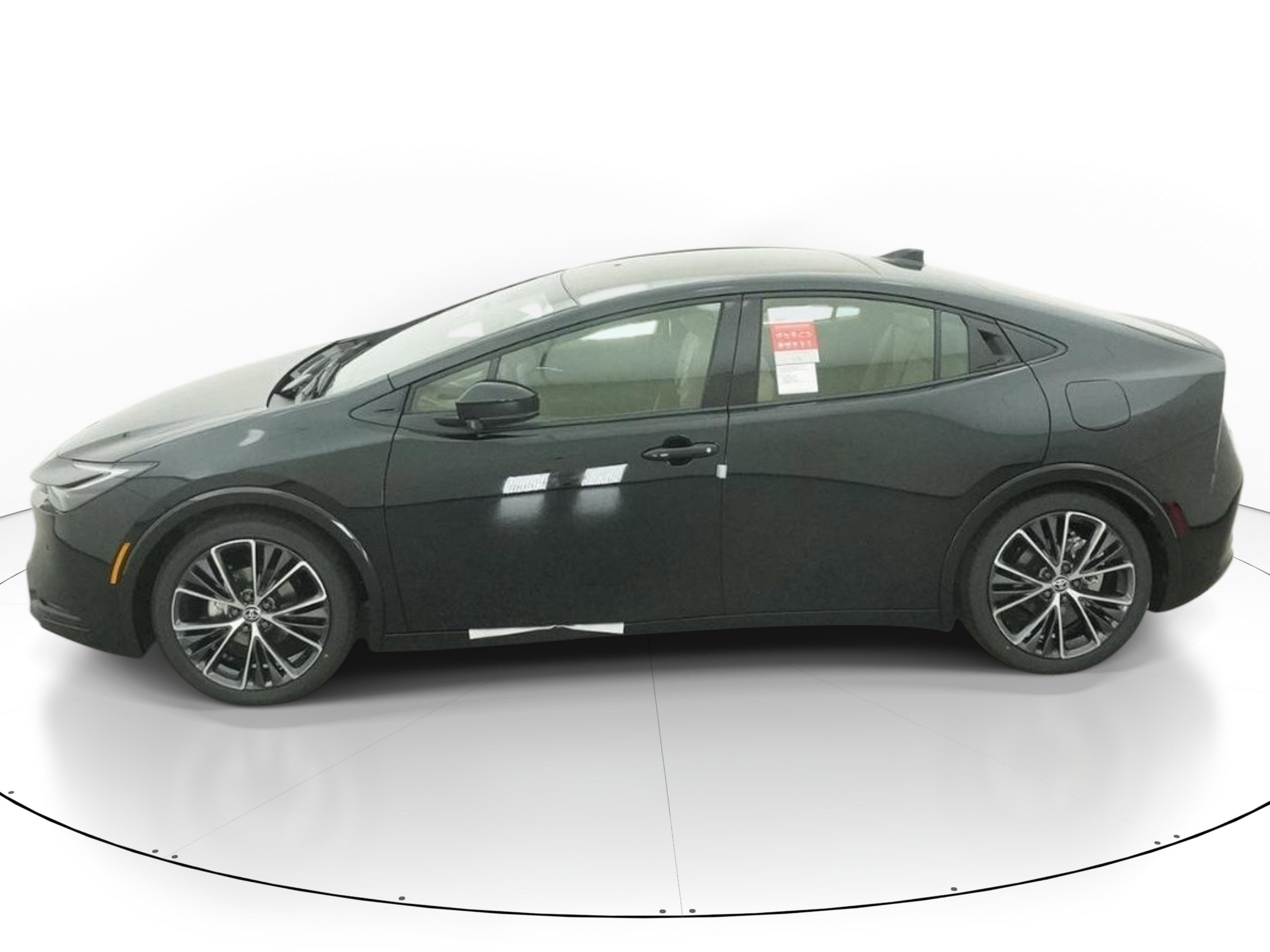 New 2026 Toyota Prius XLE image 3