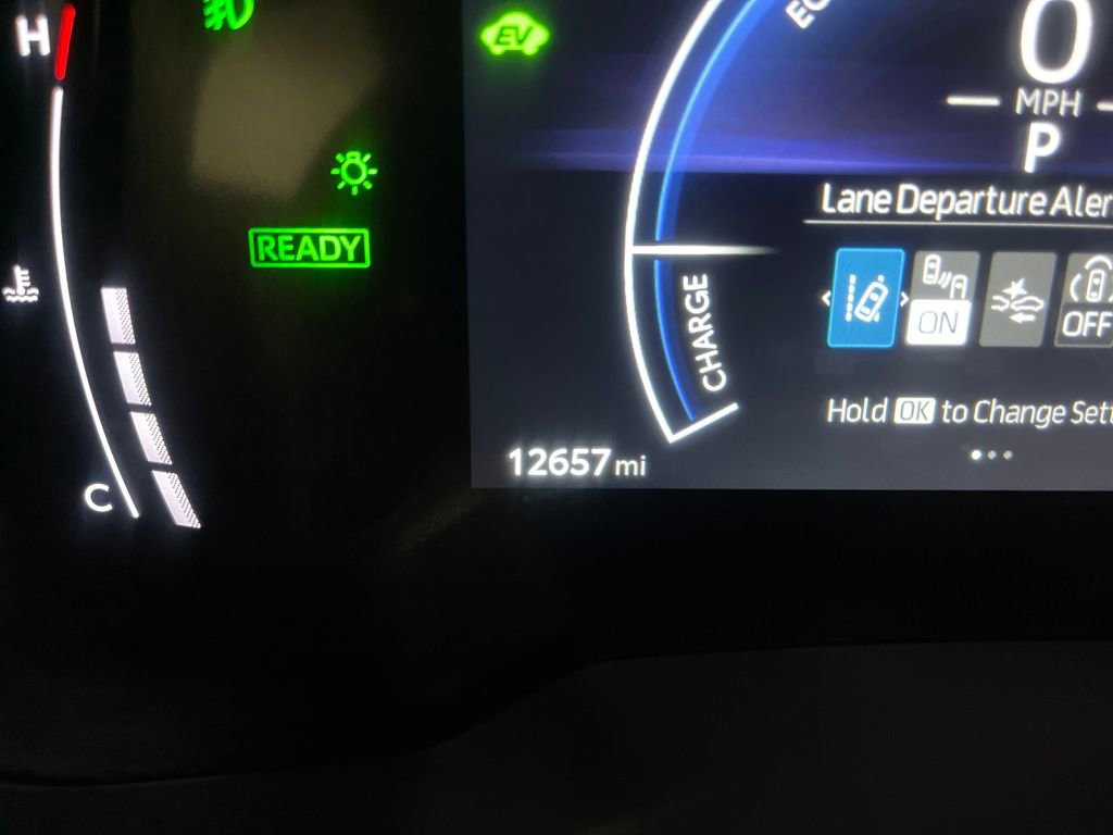 Certified 2025 Toyota Corolla Cross AWD Hybrid image 19