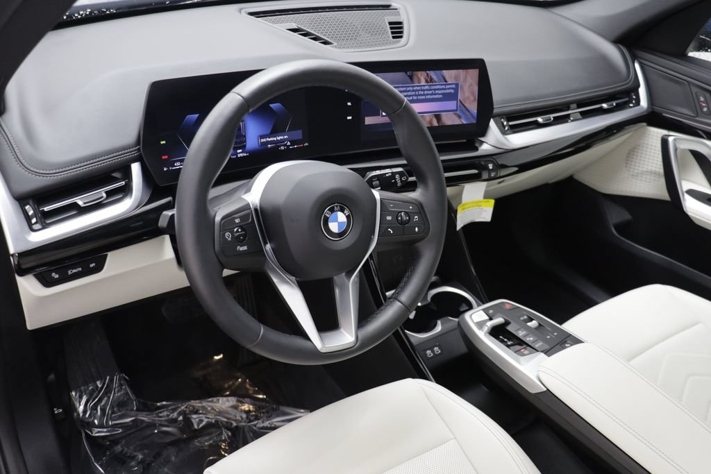 Certified 2026 BMW X1 xDrive28i w/ Convenience Package AWD/4WD image 6