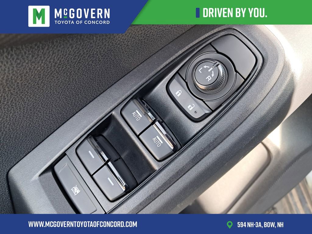 Used 2024 Subaru Crosstrek 2.5i Sport AWD/4WD image 16