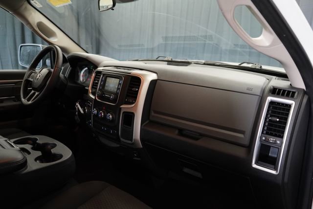 Used 2020 RAM 1500 Classic Warlock AWD/4WD image 50