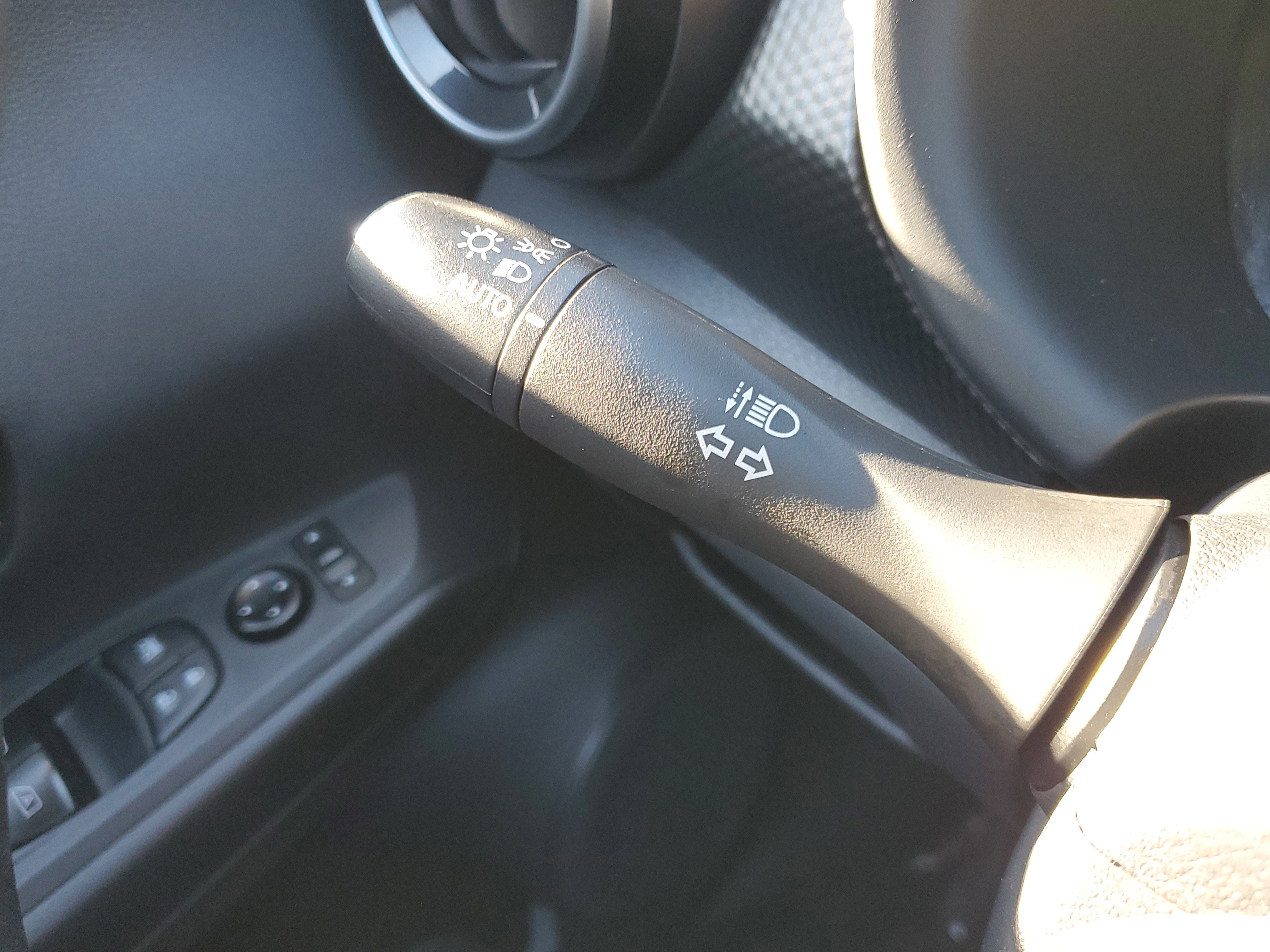 Certified 2023 Nissan Kicks SV image 20