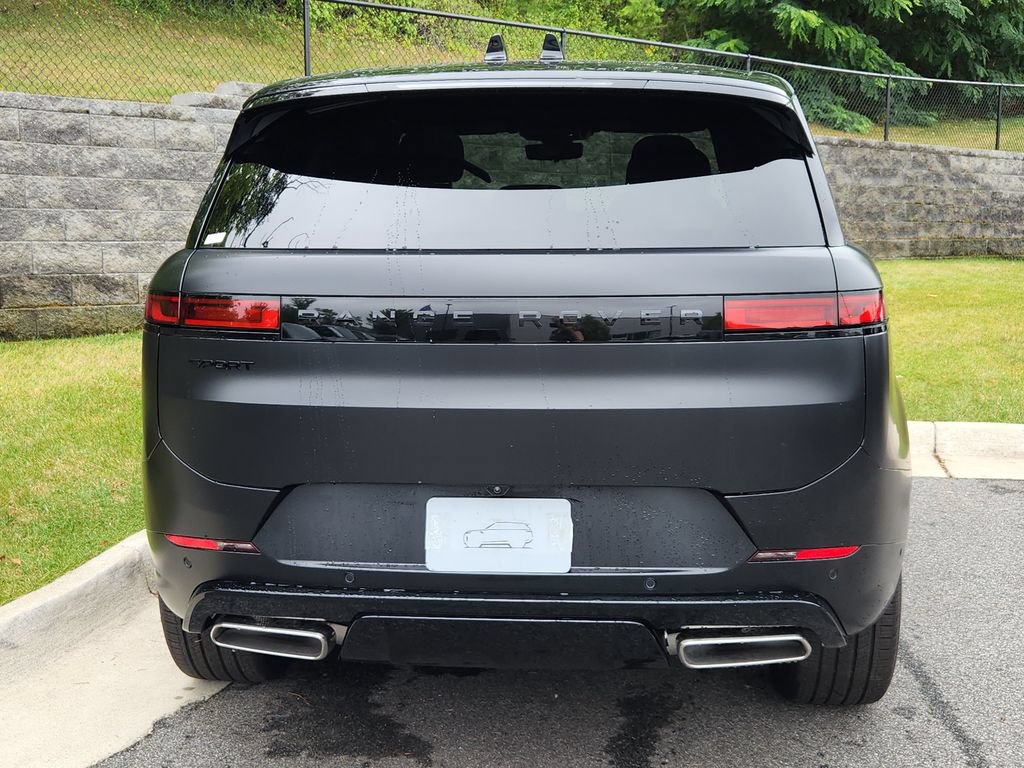 New 2026 Land Rover Range Rover Sport Dynamic SE AWD/4WD image 7