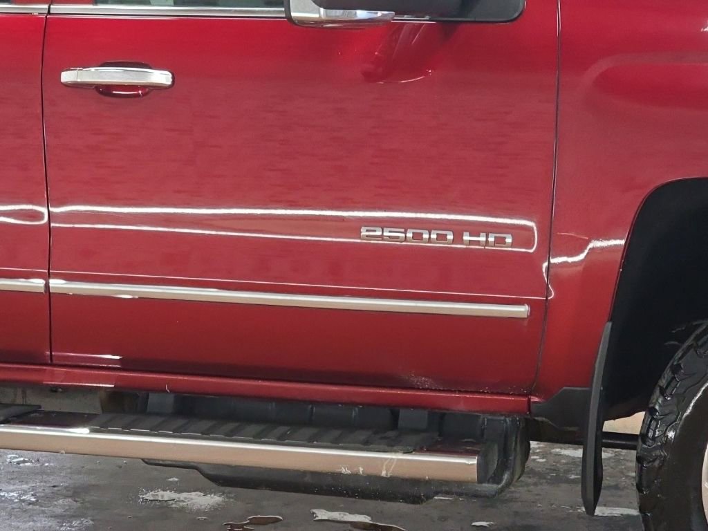 Used 2019 Chevrolet Silverado 2500 LTZ w/ Duramax Plus Package image 9