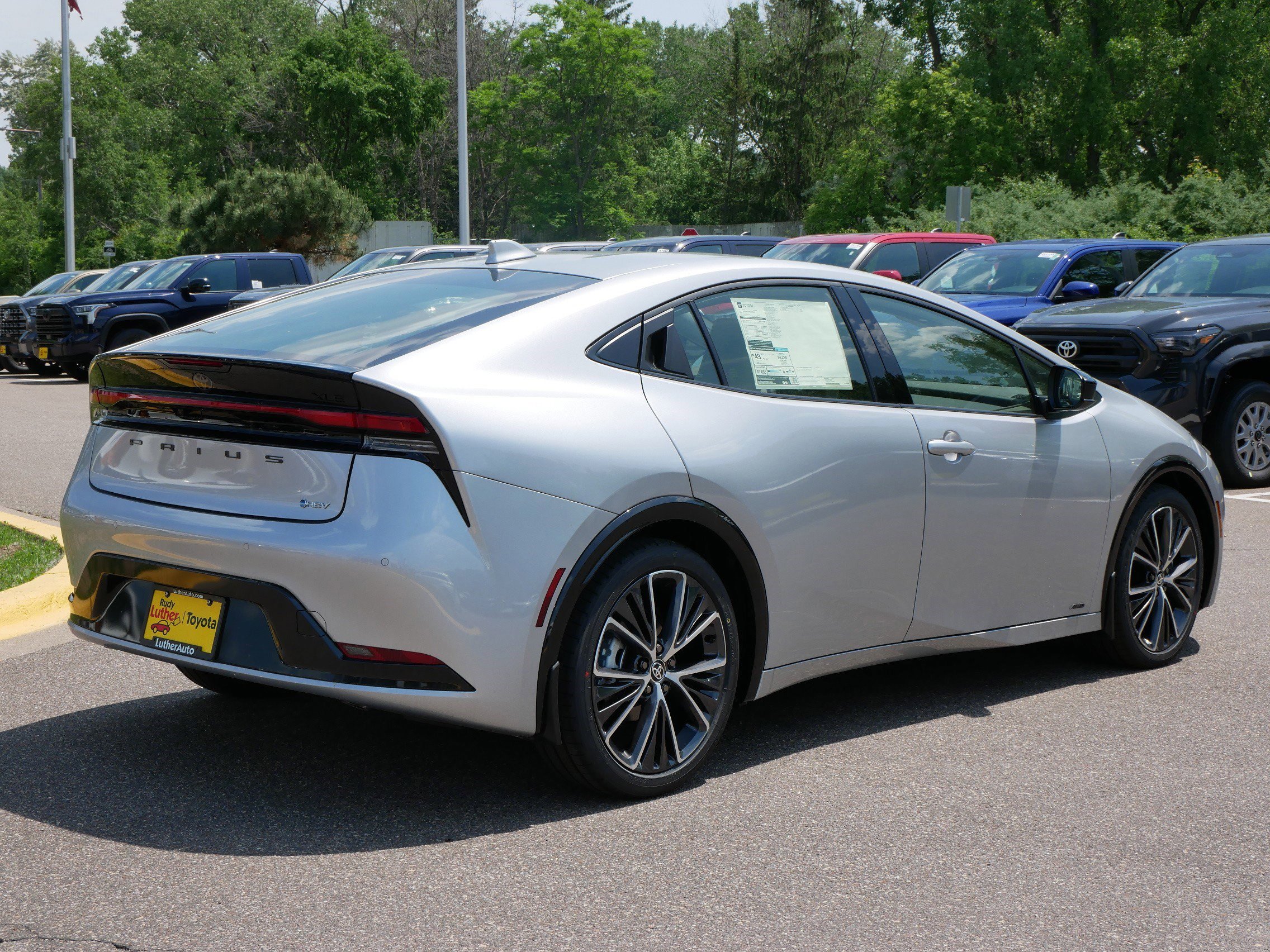 New 2026 Toyota Prius XLE image 4