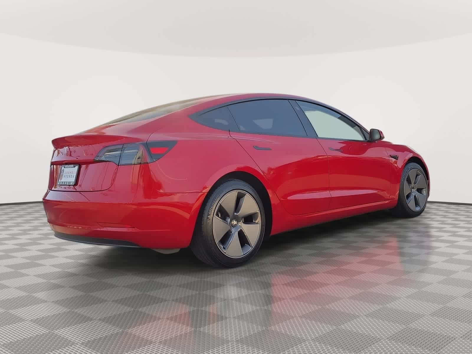 Used 2023 Tesla Model 3 Standard Range RWD image 7