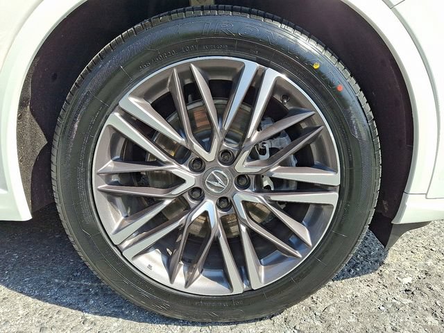 Certified 2025 Acura MDX w/ Advance Package AWD/4WD image 8