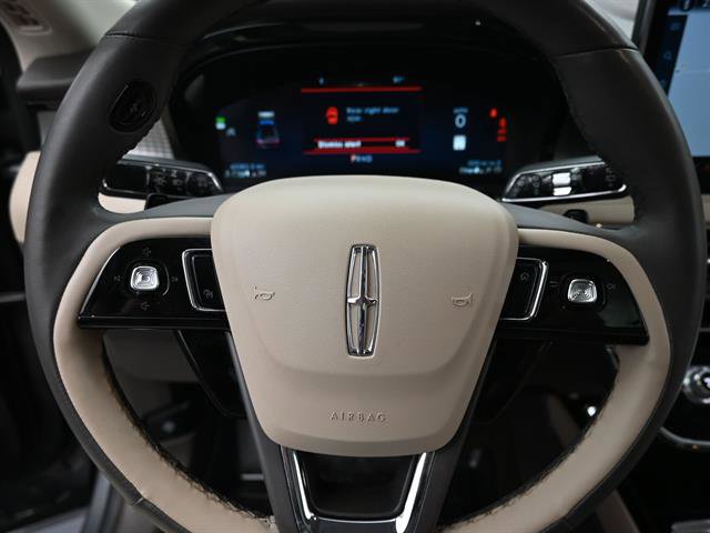 Used 2023 Lincoln Corsair FWD w/ Equipment Group 101A image 8