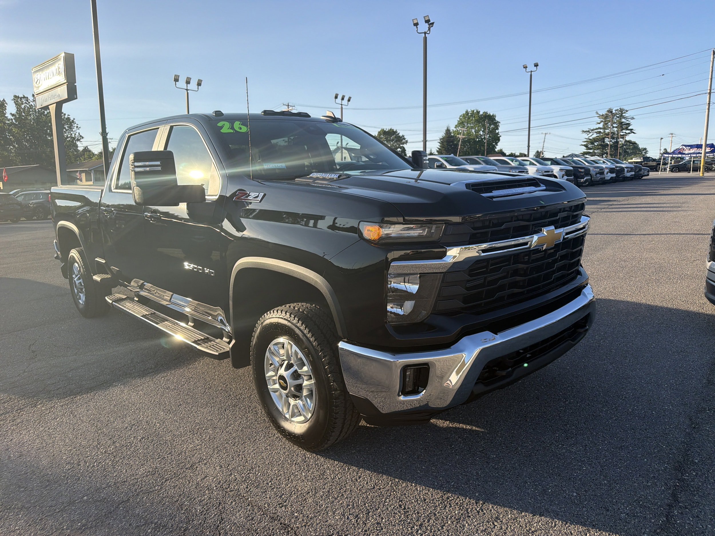 New 2026 Chevrolet Silverado 2500 LT w/ Convenience Package AWD/4WD video 1