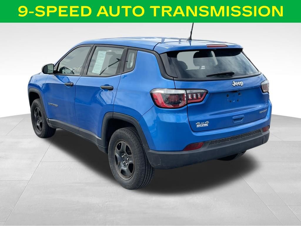 Used 2018 Jeep Compass Sport w/ Cold Weather Group AWD/4WD image 7