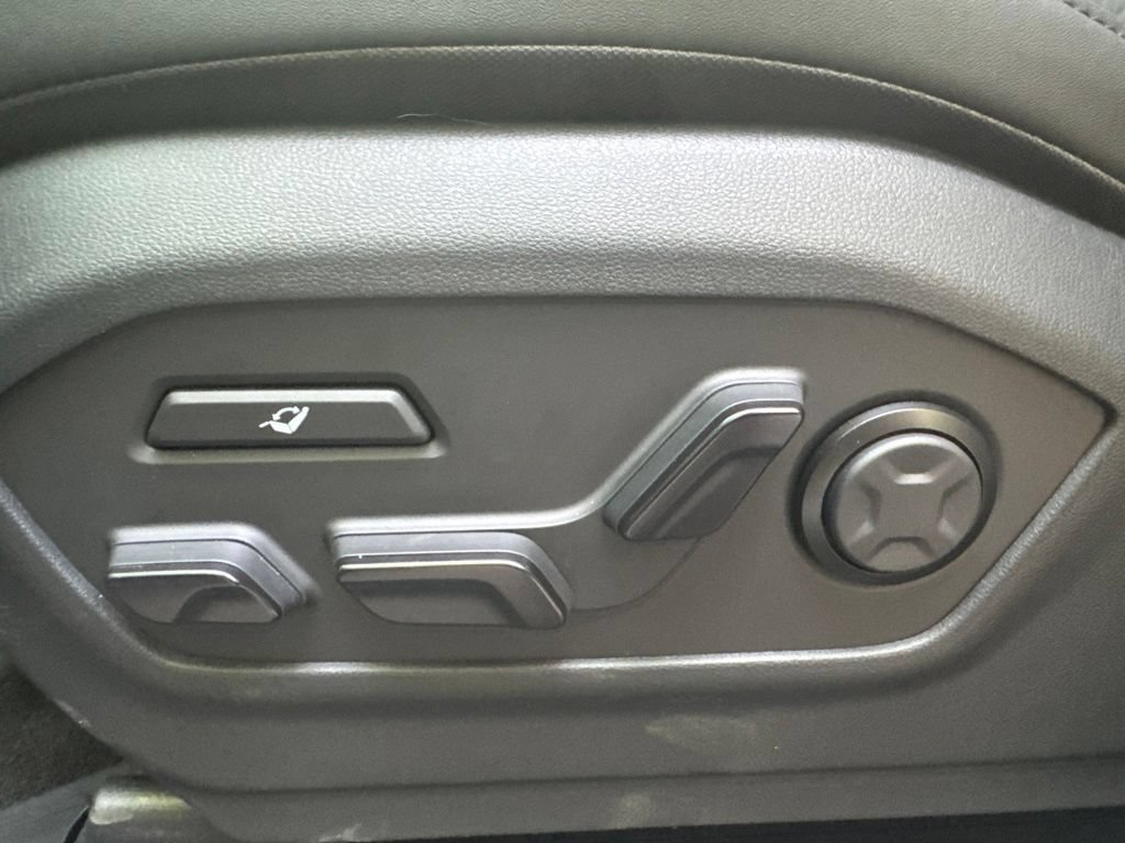 Used 2026 Hyundai Santa Fe Calligraphy AWD/4WD image 11