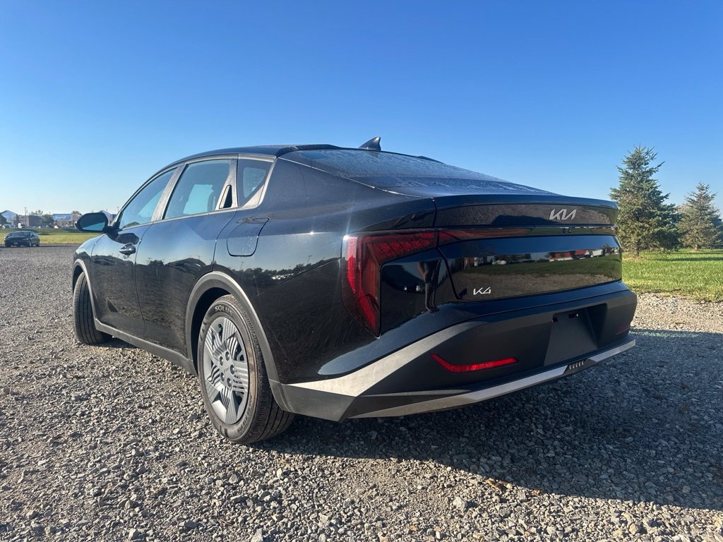 Used 2026 Kia K4 FWD image 7