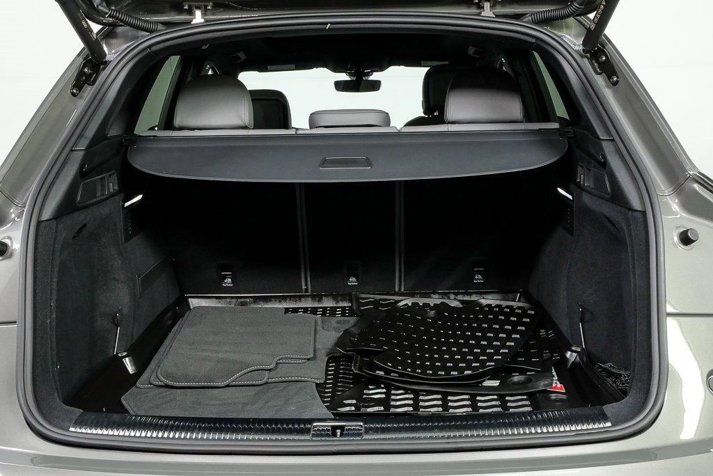 Used 2023 Audi SQ5 Premium Plus image 30