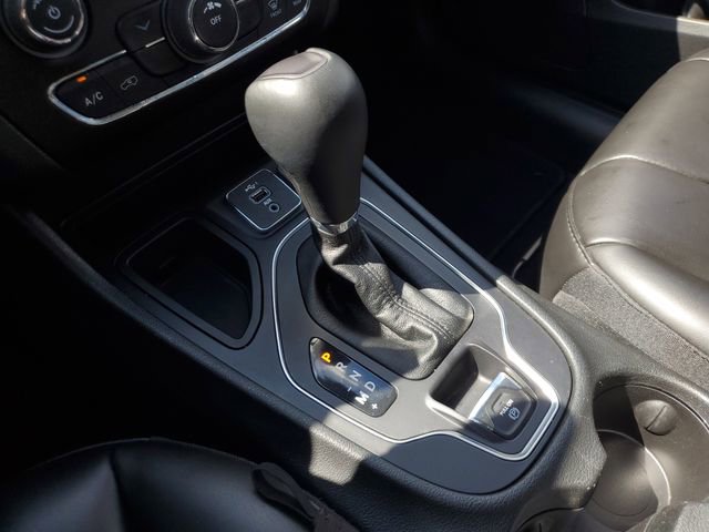 Used 2021 Jeep Cherokee Latitude Plus w/ Sun & Sound Group image 22