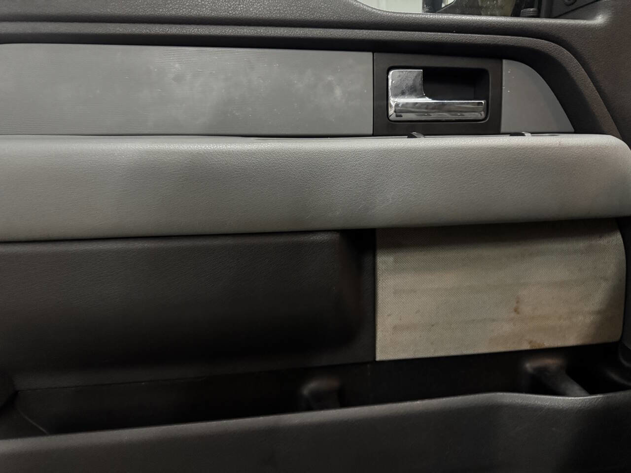 Used 2013 Ford F150 XLT w/ Luxury Equipment Group image 19