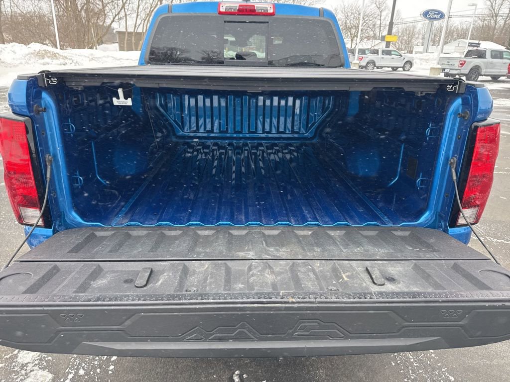 Used 2023 Chevrolet Colorado LT w/ LT Convenience Package image 7