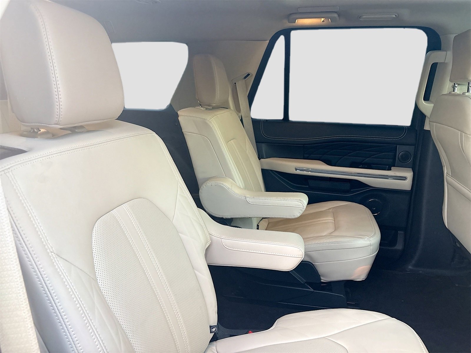 Used 2022 Ford Expedition Platinum image 29