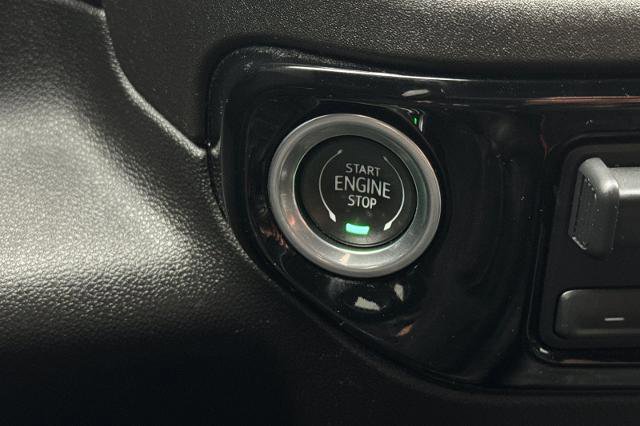 Used 2024 Chevrolet Silverado 2500 LTZ image 23