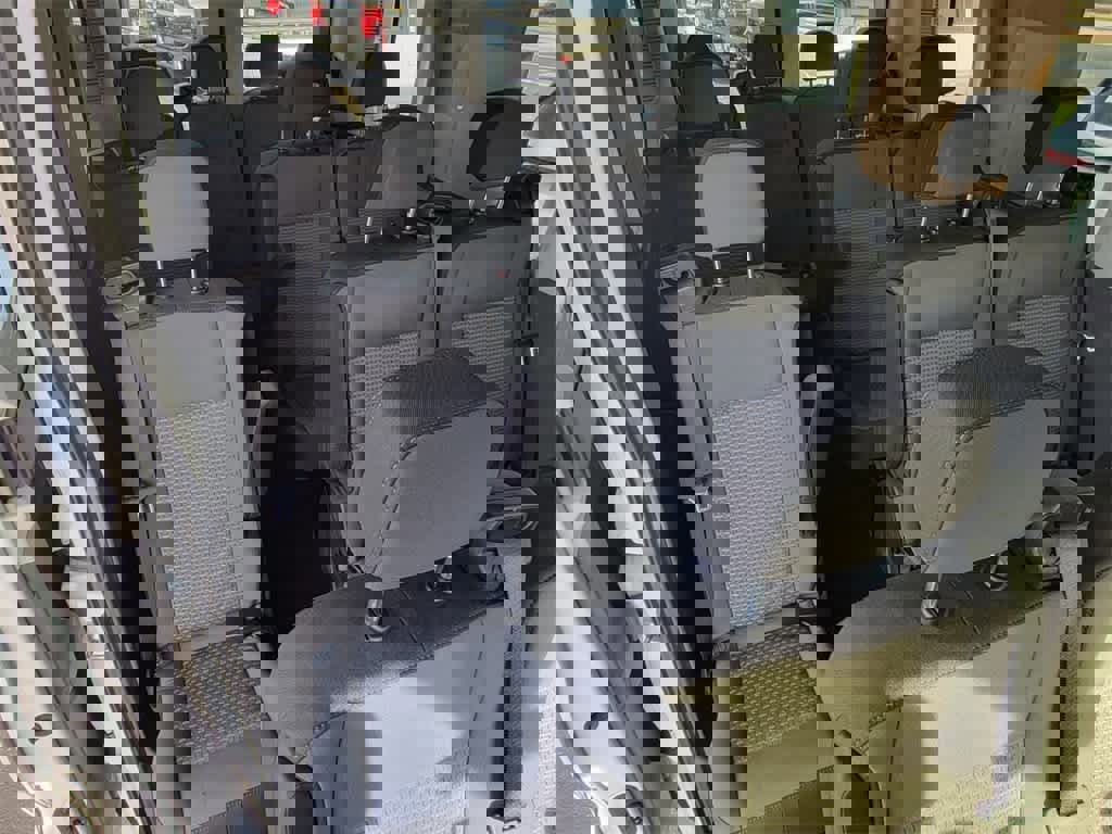 Used 2022 Ford Transit 350 XLT image 13